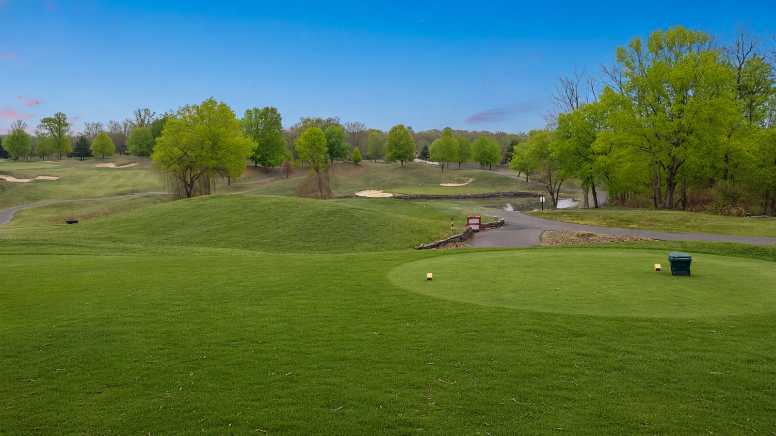 Hole 10 at EagleSticks Golf Club from tee box
