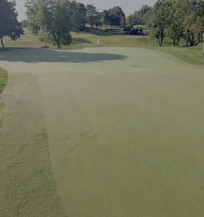 photograph of three tiered green at Hole 12 at EagleSticks Golf Club
